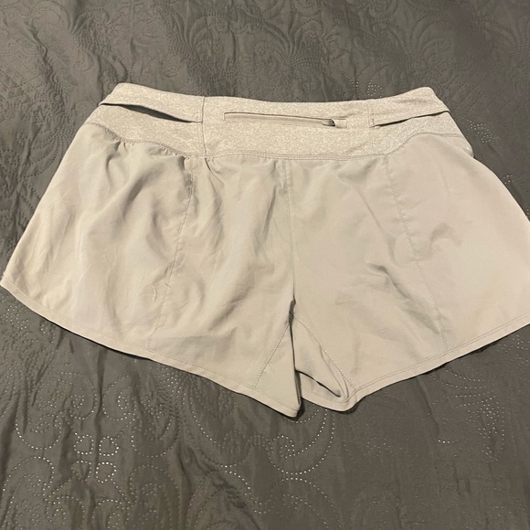 Nike shorts - Picture 2 of 3